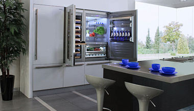 Холодильник Fhiaba S5990TST3 с левой навеской