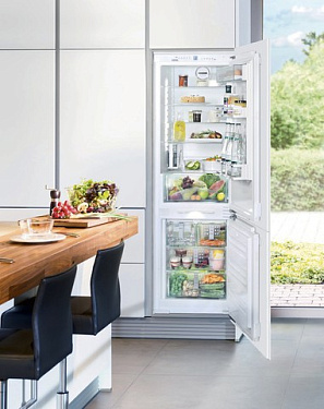 Холодильник Liebherr ICN 3366 Premium NoFrost